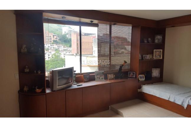 Apartamentos, Venta, Centenario - $700.000.000