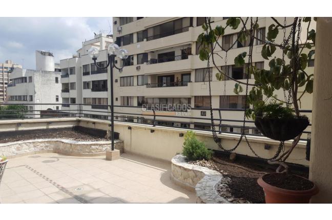 Apartamentos, Venta, Centenario - $700.000.000