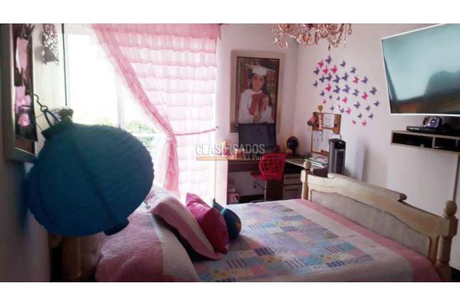 Casas, Venta, Menga - $1.500.000.000