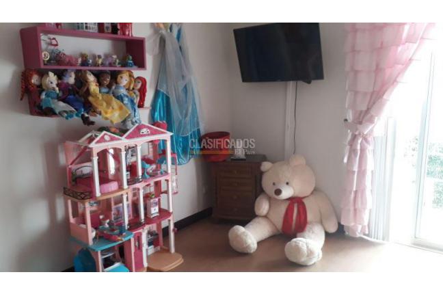 Casas, Venta, Menga - $1.500.000.000