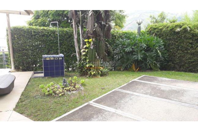 Casas, Venta, Menga - $1.500.000.000