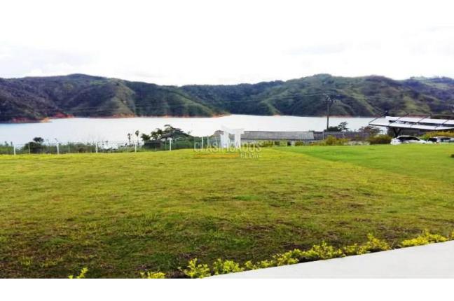 Fincas y Casas Campestres, Venta, Calima (Darién) - $2.000.000.000