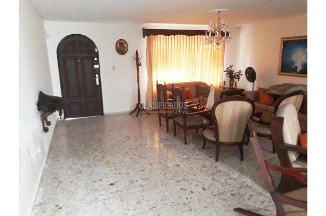 Casas, Venta, Versalles - $600.000.000