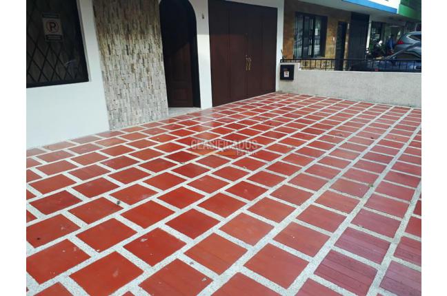 Casas, Venta, Versalles - $600.000.000