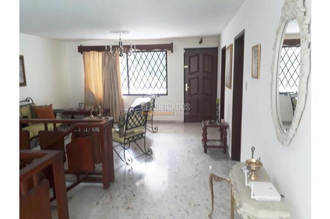 Casas, Venta, Versalles - $600.000.000