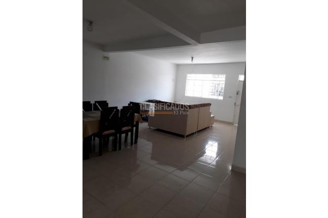 Casas, Venta en Alameda