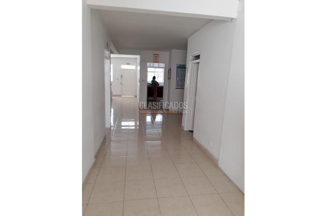 Casas, Venta en Alameda