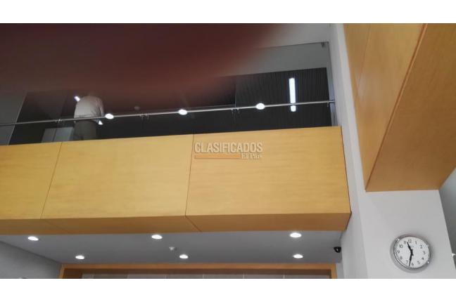 Oficinas y Consultorios, Venta en Santa Mónica Norte