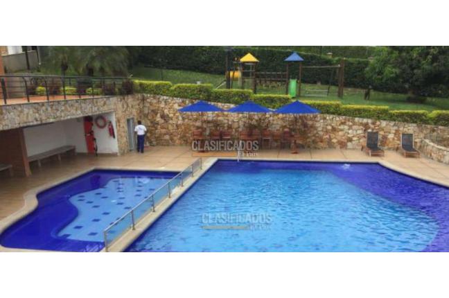 Apartamentos, Venta en Arboleda de Miramontes