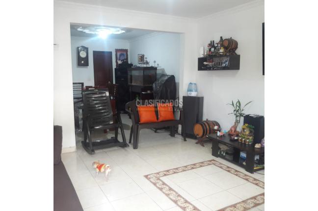 Casas, Venta, Ulpiano Lloreda - $550.000.000