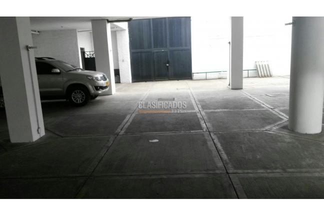 Locales y Bodegas, Alquiler en Prados del Norte