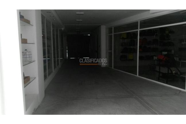 Locales y Bodegas, Alquiler, Prados del Norte - $10.000.000