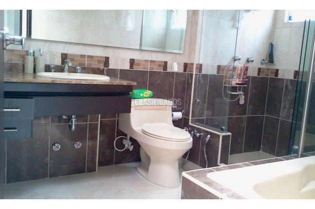 Casas, Venta, Ciudad Jardín