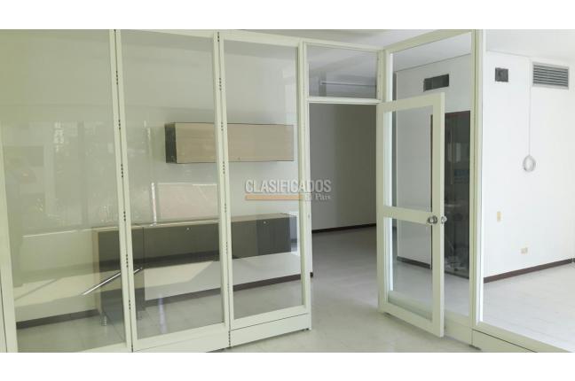 Oficinas y Consultorios, Alquiler en Versalles