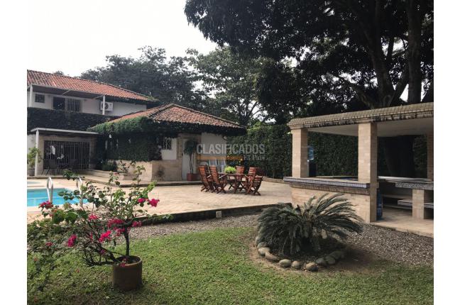 Casas, Alquiler en Palmira