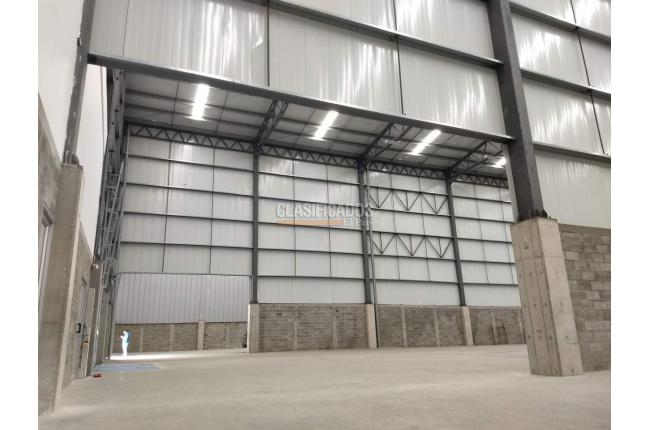 Locales y Bodegas, Alquiler, Yumbo - $26.000.000