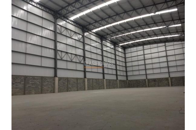 Locales y Bodegas, Alquiler, Yumbo - $26.000.000