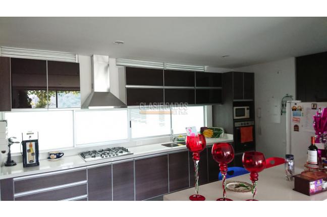 Apartamentos, Venta, Aguacatal - $1.550.000.000
