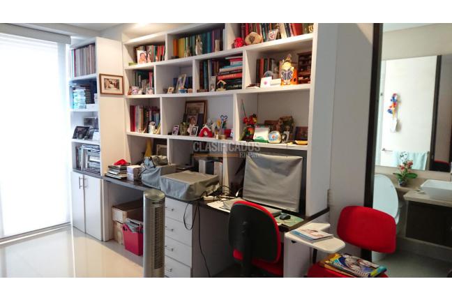 Apartamentos, Venta, Aguacatal - $1.550.000.000