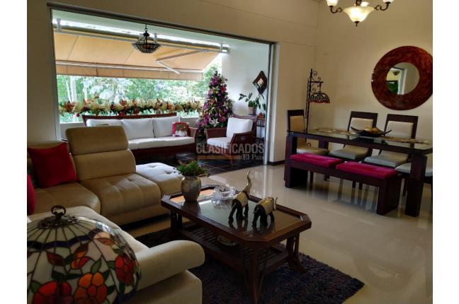 Apartamentos, Venta en Ciudad Jardín