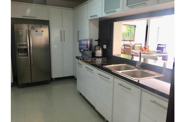 Apartamentos, Venta en Pance