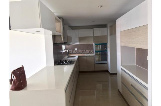 Apartamentos, Venta en Pance