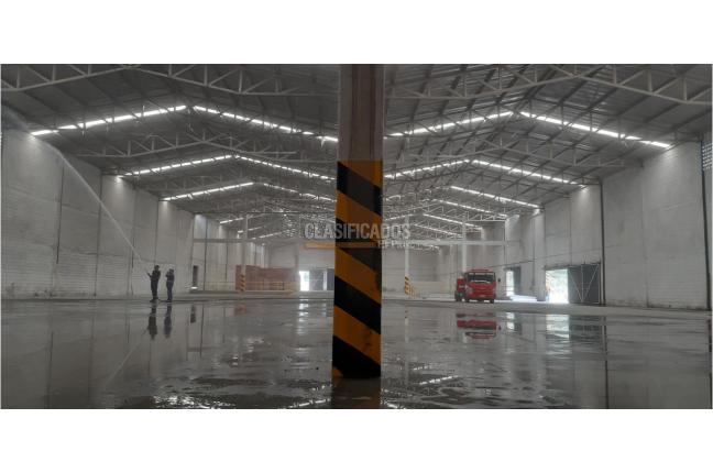 Locales y Bodegas, Alquiler, Arroyohondo - $55.000.000