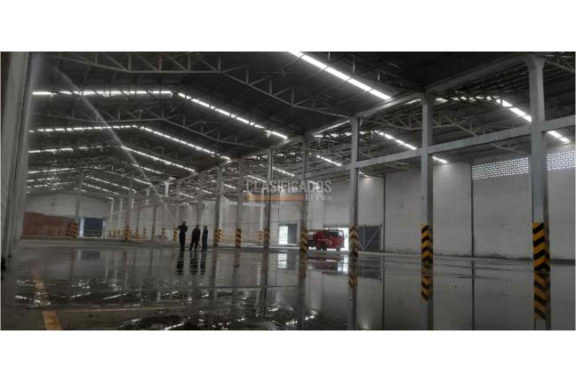 Locales y Bodegas, Alquiler, Yumbo - $55.000.000