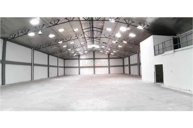 Locales y Bodegas, Alquiler en Yumbo