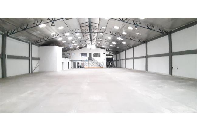 Locales y Bodegas, Alquiler en Yumbo