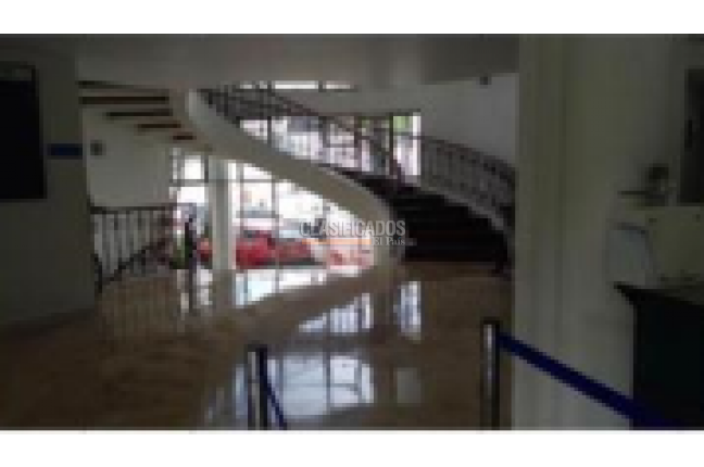 Edificios, Venta en Ciudad Jardín