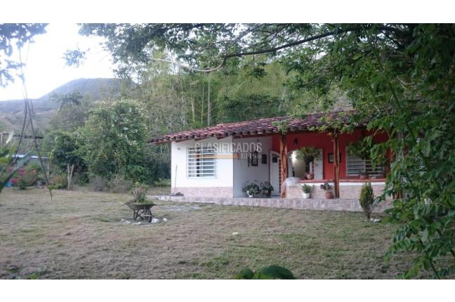Fincas y Casas Campestres, Venta, Bolívar - $300.000.000