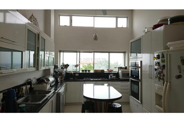 Casas, Venta, Cristales - $3.500.000.000