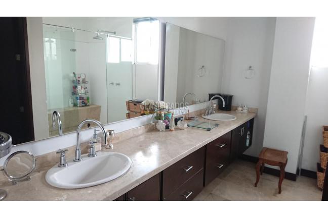 Casas, Venta, Cristales - $3.500.000.000