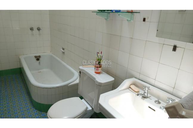 Casas, Venta, Centenario - $3.000.000.000