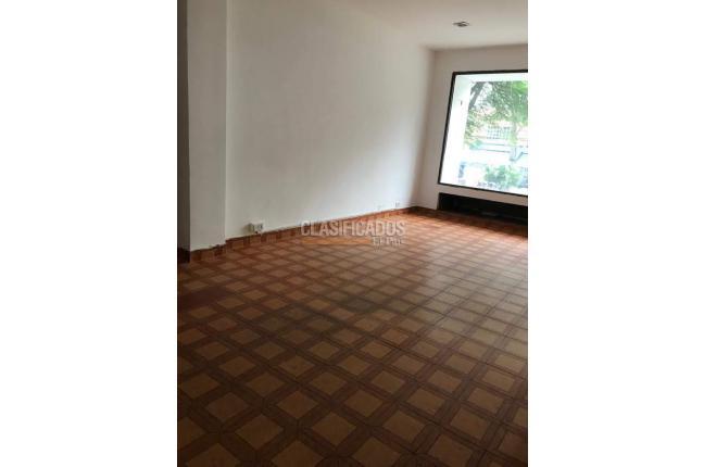 Oficinas y Consultorios, Alquiler en San Vicente