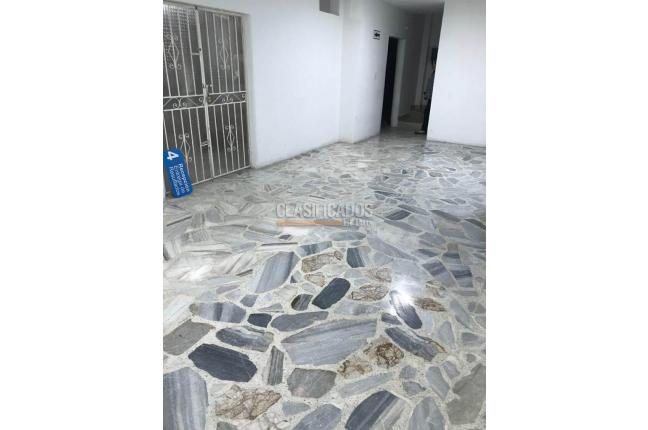 Oficinas y Consultorios, Alquiler en San Vicente