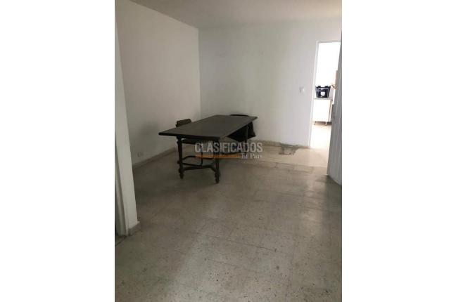 Oficinas y Consultorios, Alquiler, San Vicente - $3.000.000