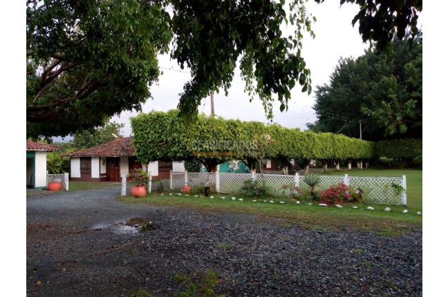 Edificios, Venta, El Cerrito - $8.000.000.000