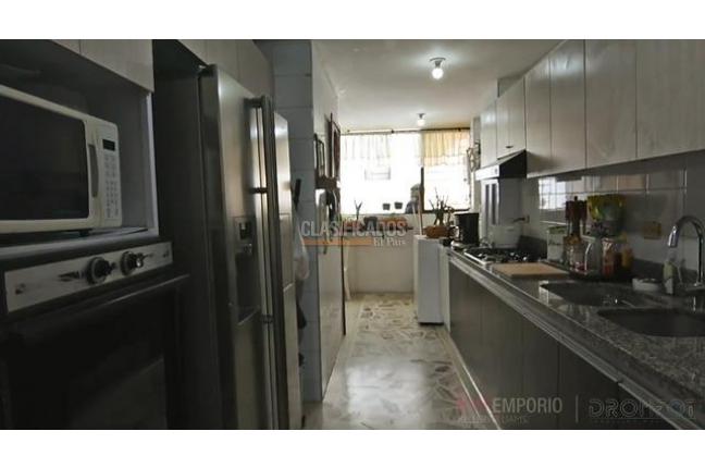 Apartamentos, Venta en La Flora