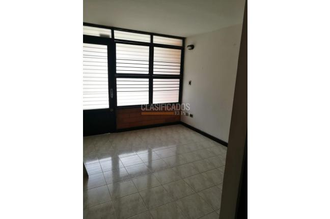 Casas, Alquiler en Caney Especial