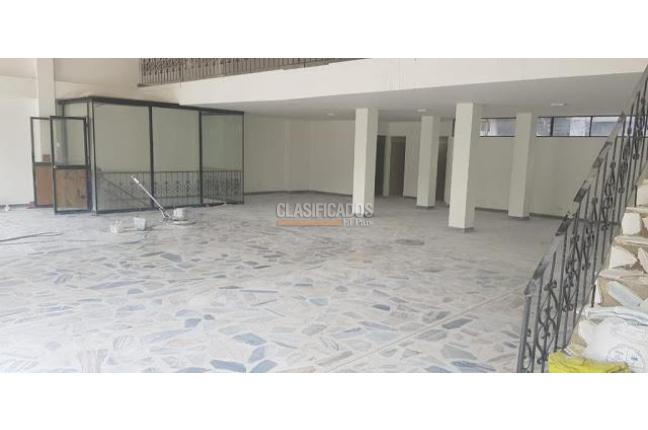 Locales y Bodegas, Venta, Galería Santa Elena - $850.000.000