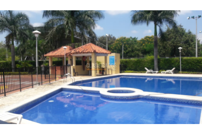 Casas, Venta en Ciudad Jardín