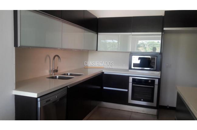 Apartamentos, Venta en Ciudad Jardín