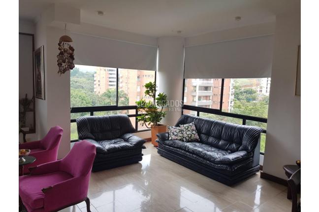 Apartamentos, Venta en Ciudad Jardín