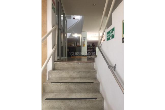 Oficinas y Consultorios, Venta en Santa Mónica Norte