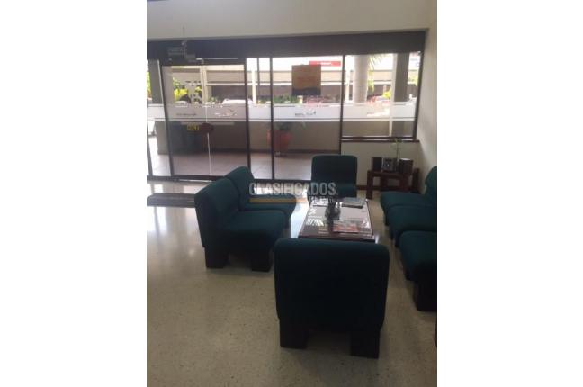 Oficinas y Consultorios, Alquiler en Centroempresa