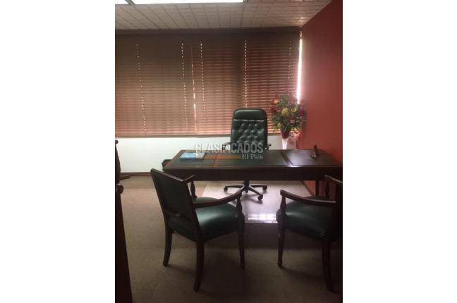 Oficinas y Consultorios, Alquiler en Centroempresa