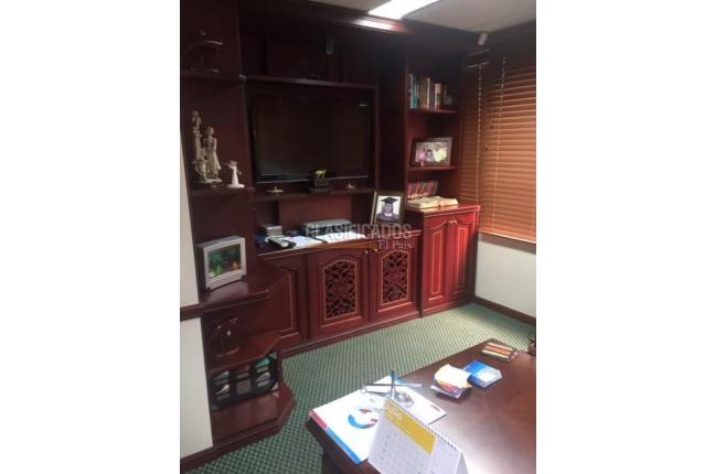 Oficinas y Consultorios, Alquiler, Centroempresa - $17.000.000