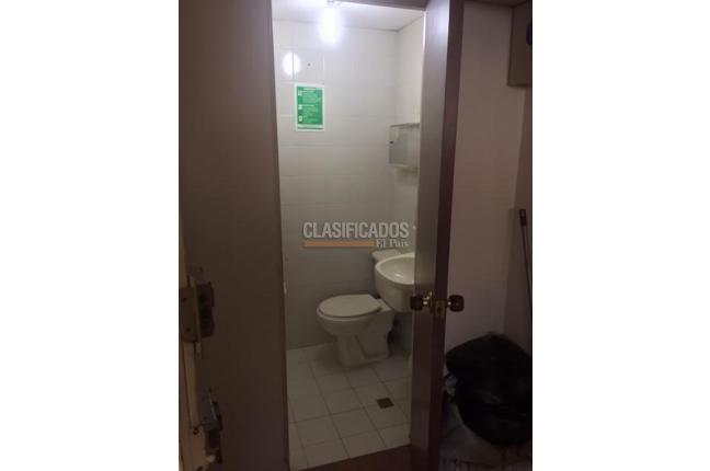 Oficinas y Consultorios, Alquiler, Centroempresa - $17.000.000